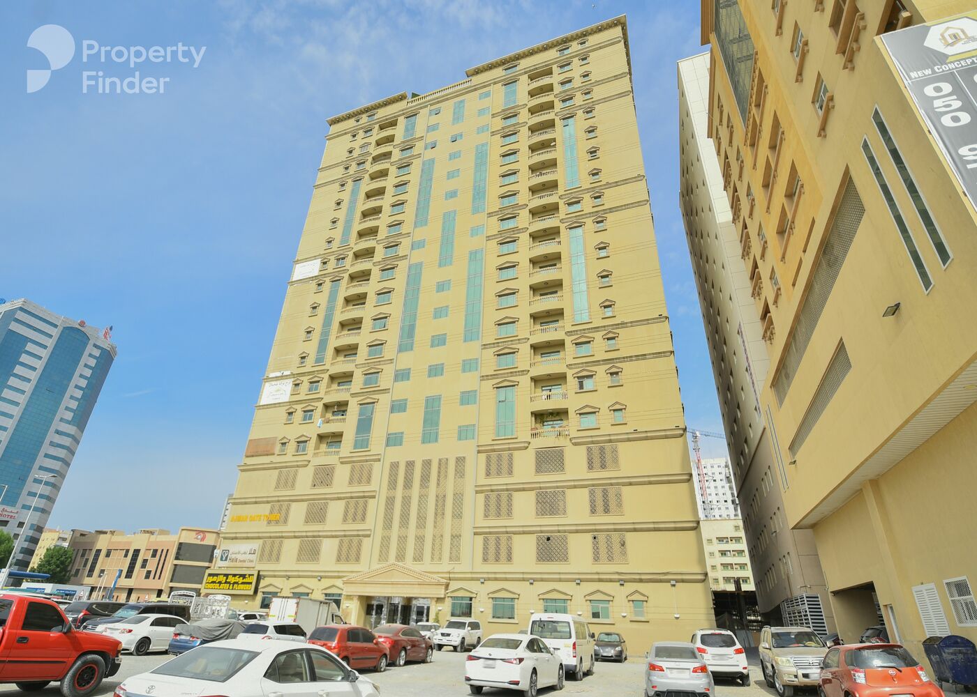 Gallery mosaic item small first