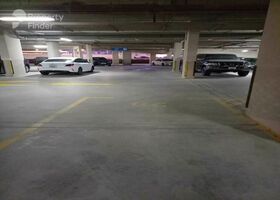 Image for Parking in Lincoln Park Northside