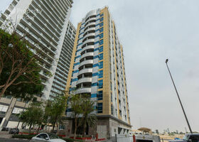 برج ناشيونال بوندز بلازا