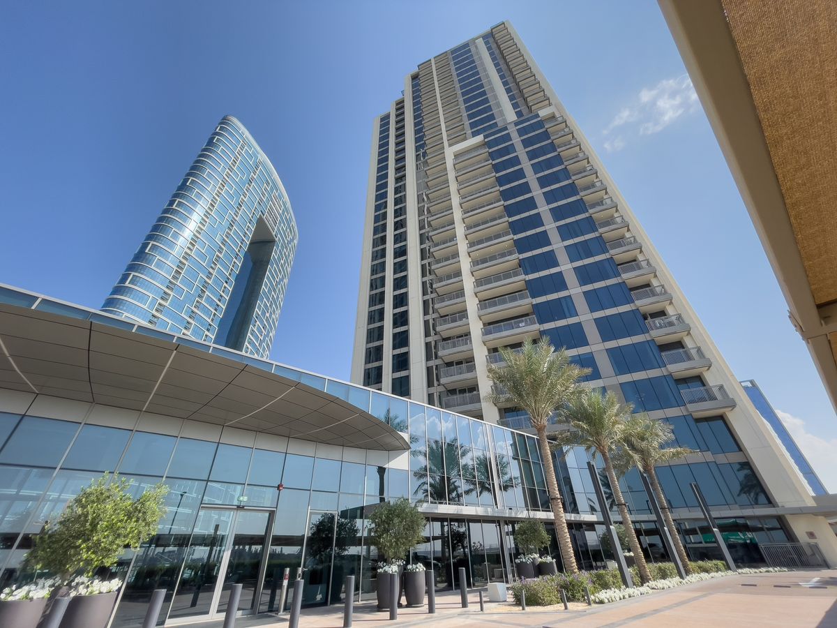 5242 Tower 2