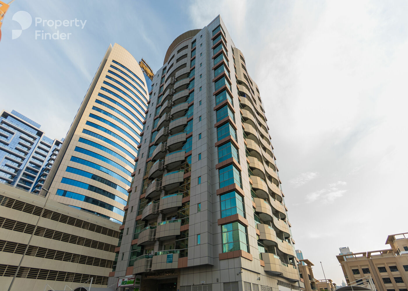 Gallery mosaic item small first