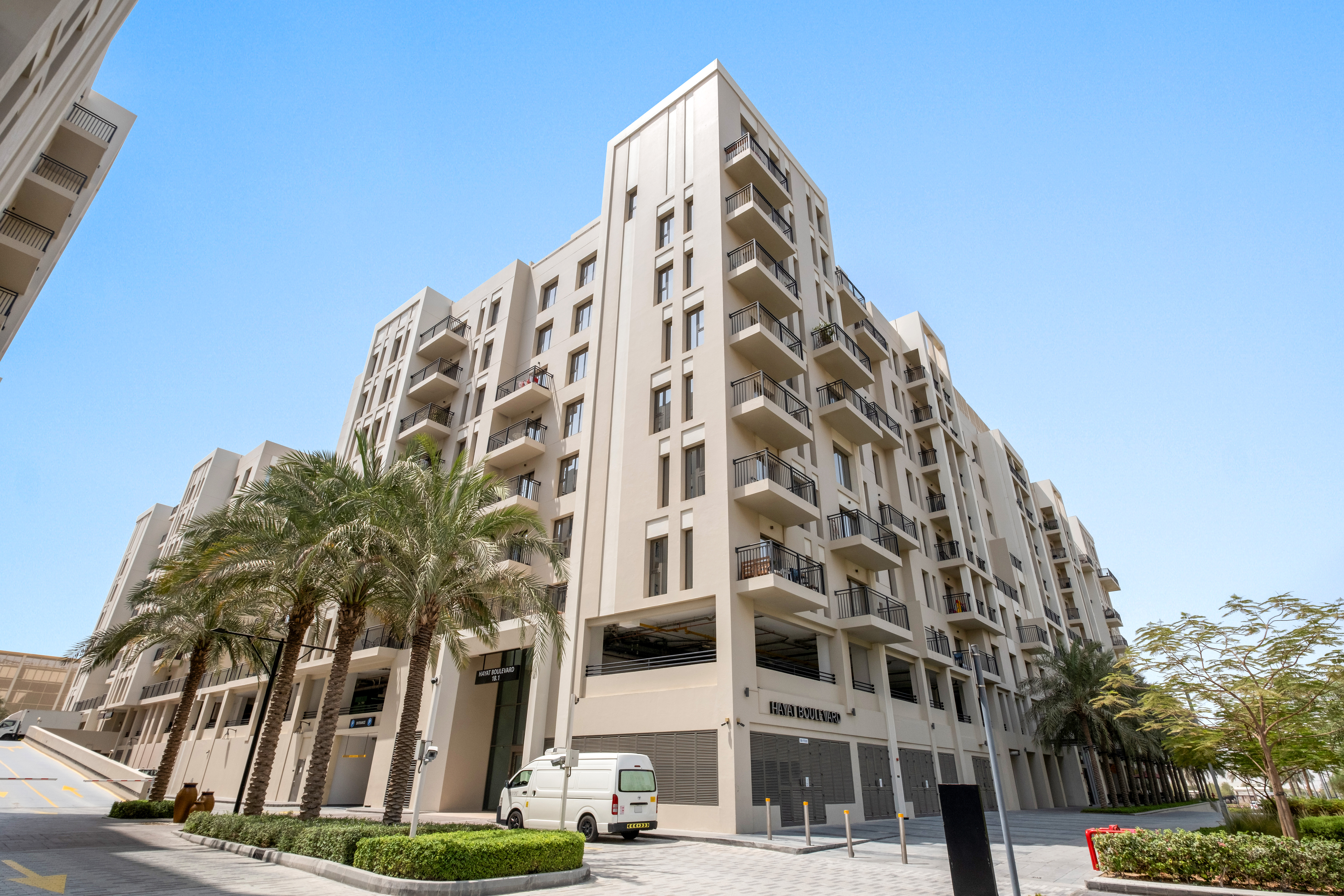 Hayat Boulevard 1B
