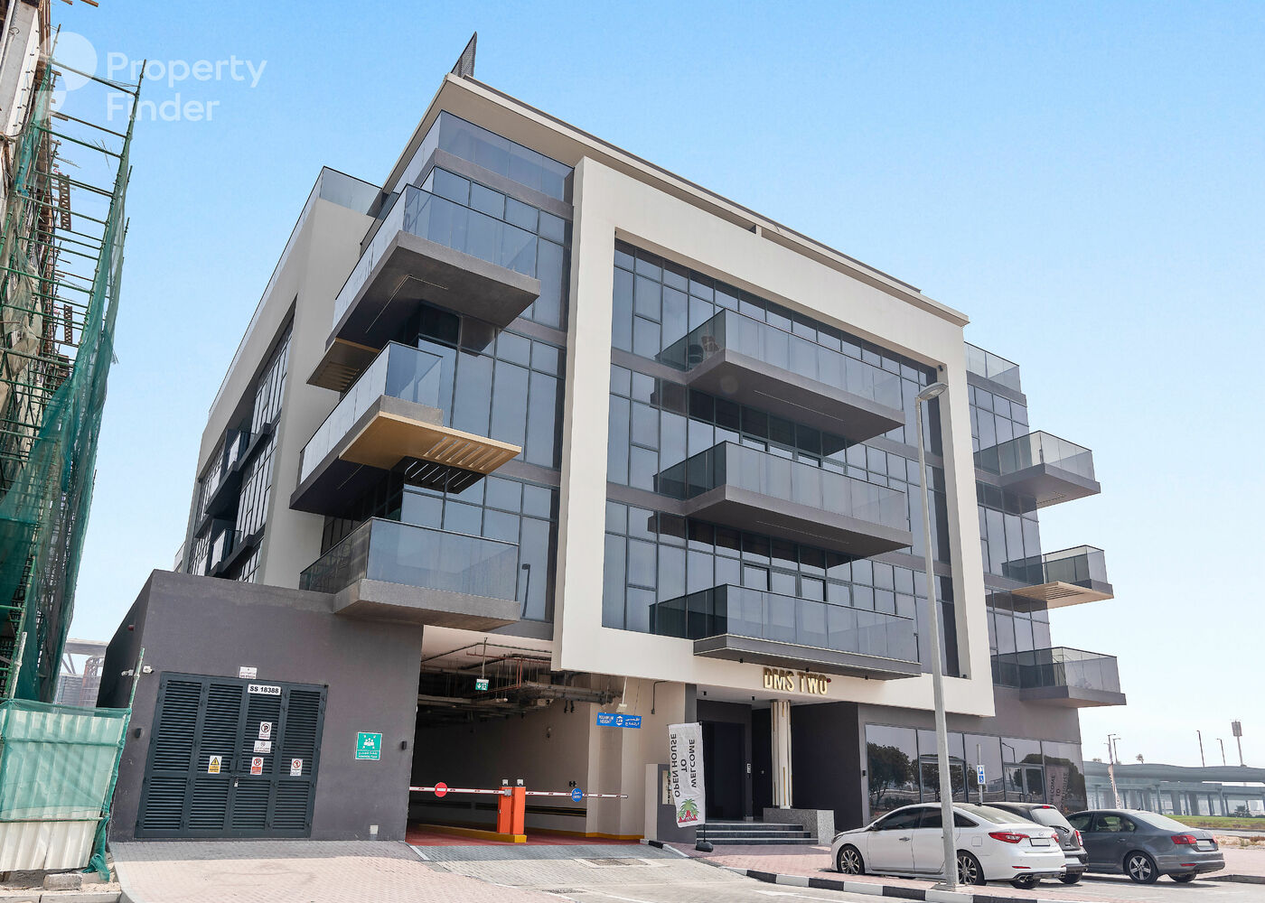 Gallery mosaic item small first