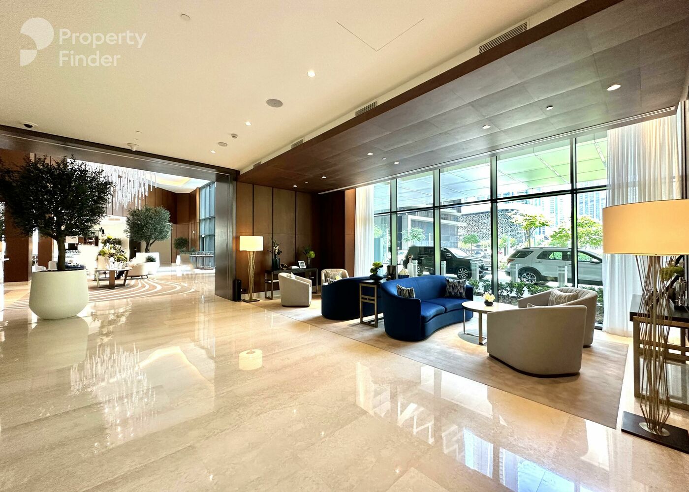 Gallery mosaic item small first