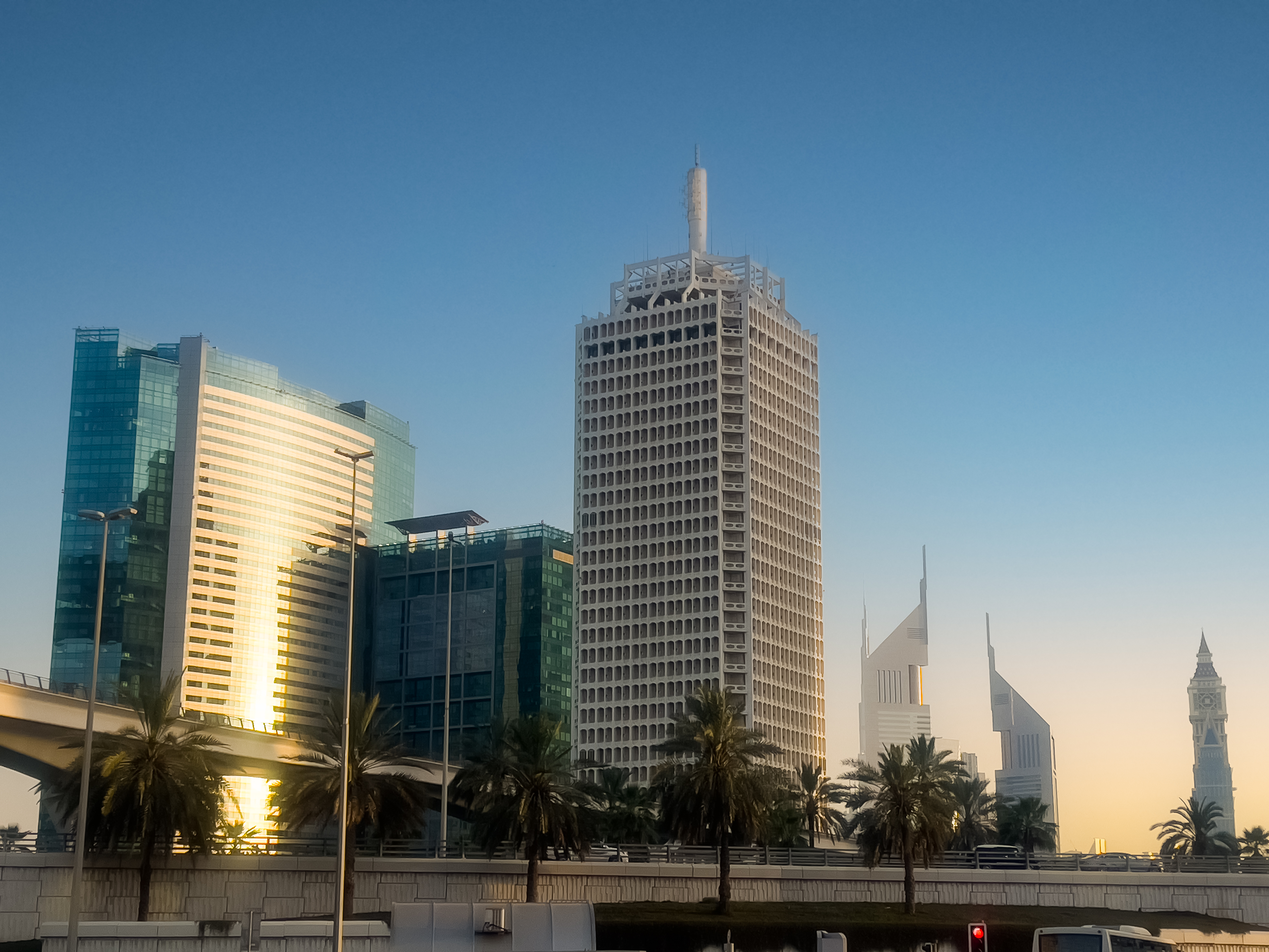 برج التجارة العالمي السكني