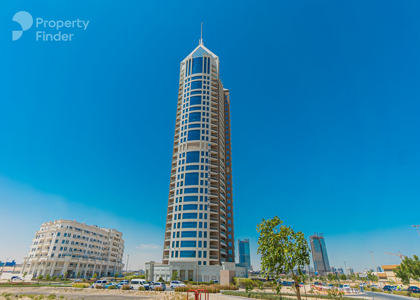 Gallery mosaic item small first