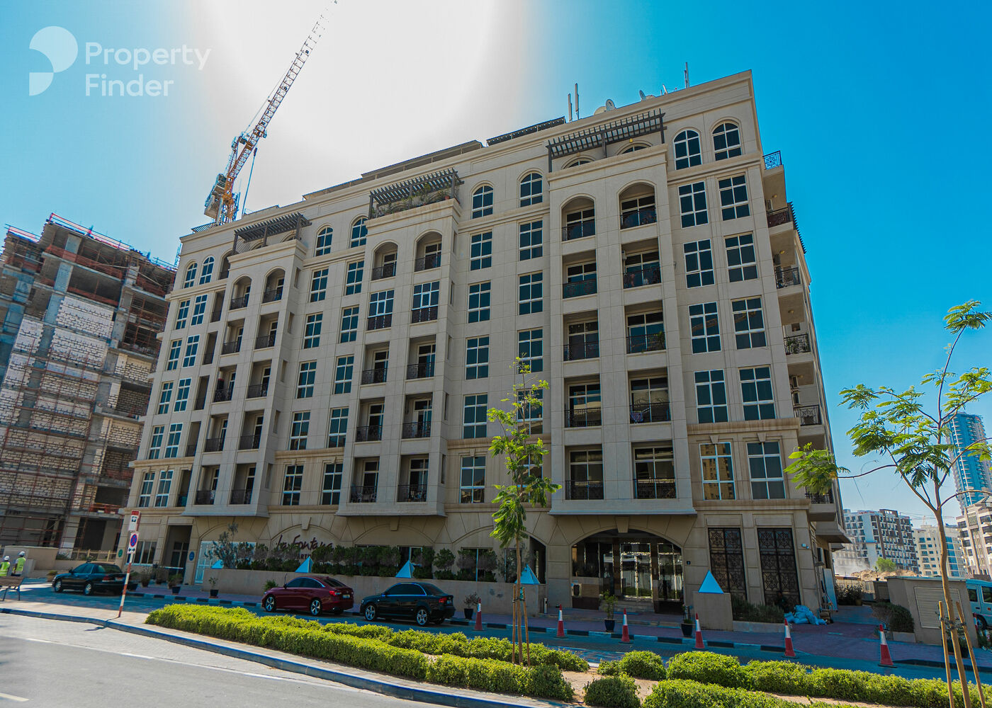 Gallery mosaic item small first