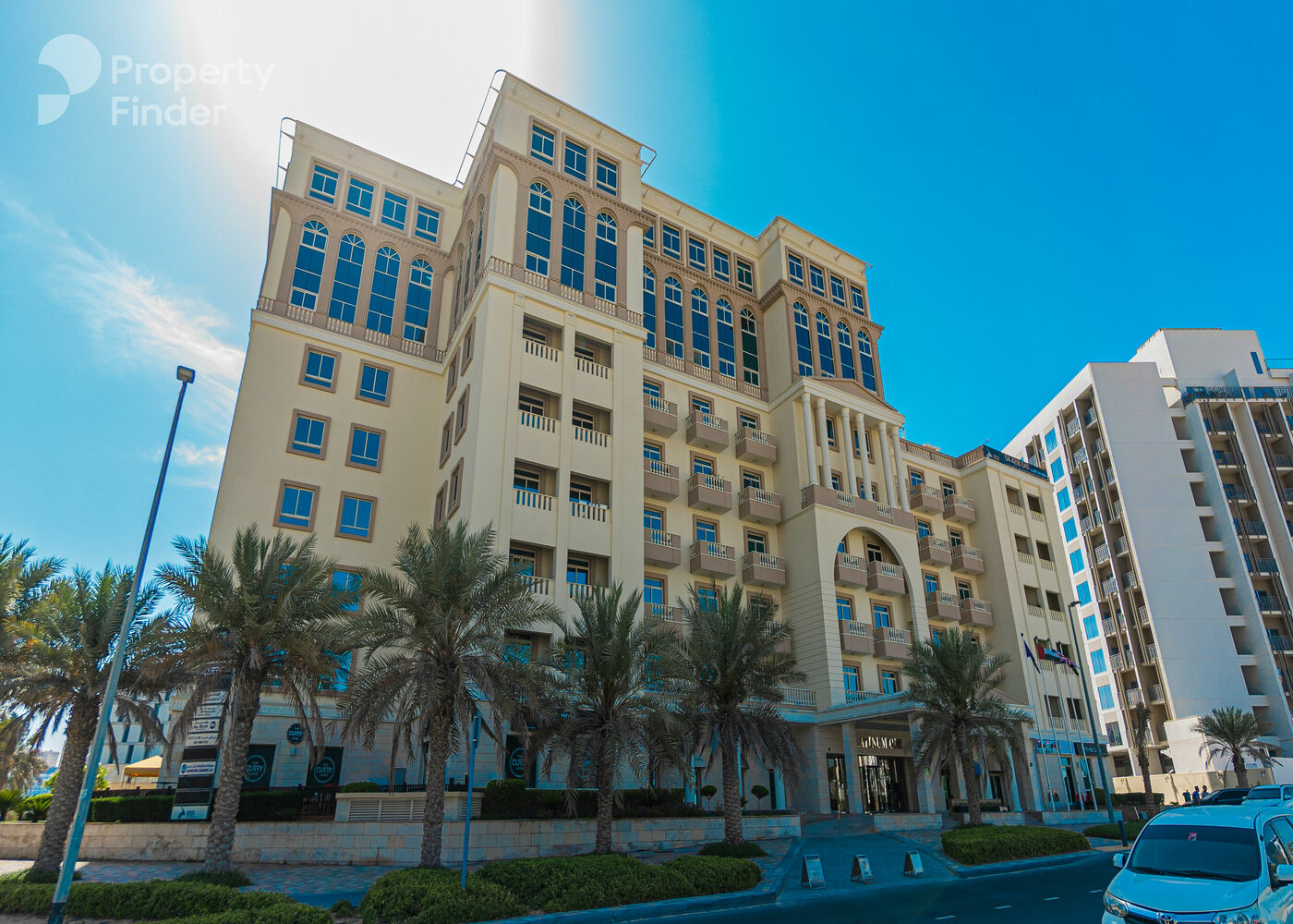 Gallery mosaic item small first