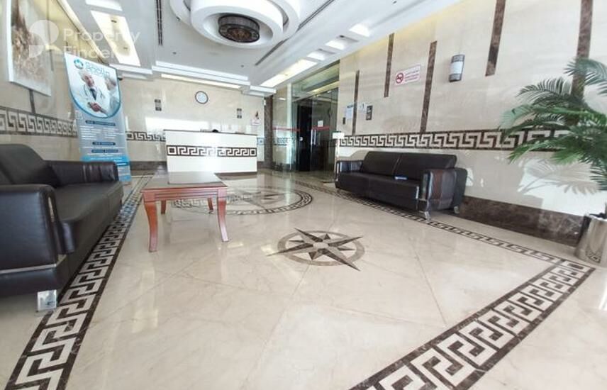 Gallery mosaic item small first