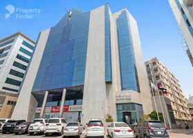 برج بناية المينا