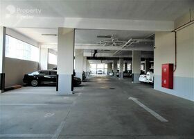 Image for Parking in Rola Road