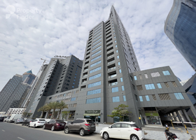 Executive Bay Towers