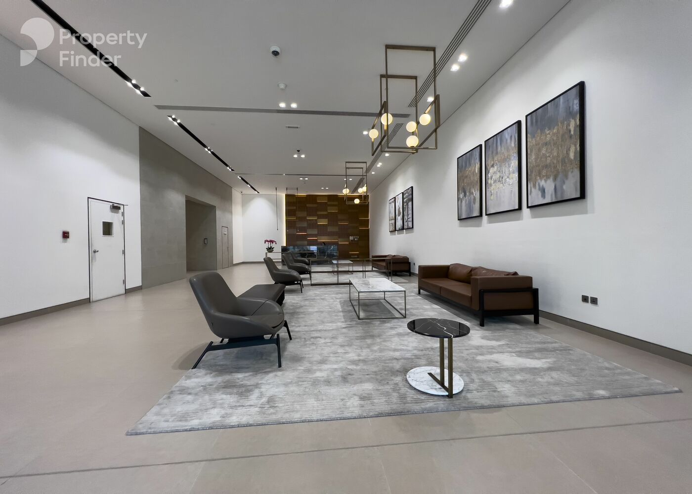 Gallery mosaic item small first