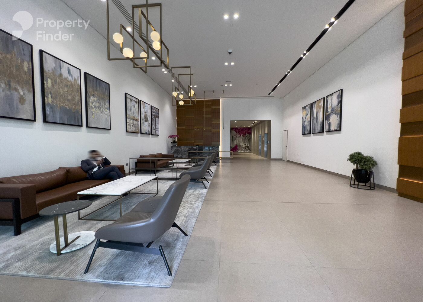 Gallery mosaic item small first