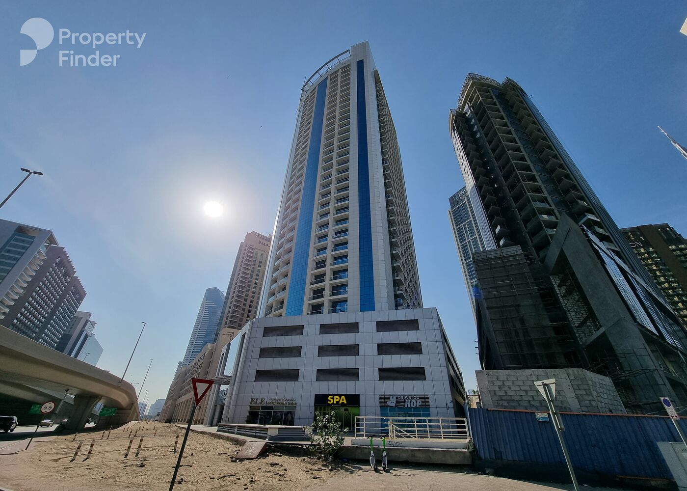 Gallery mosaic item small first