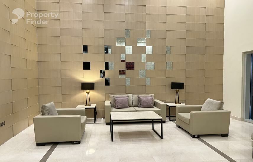 Gallery mosaic item small first