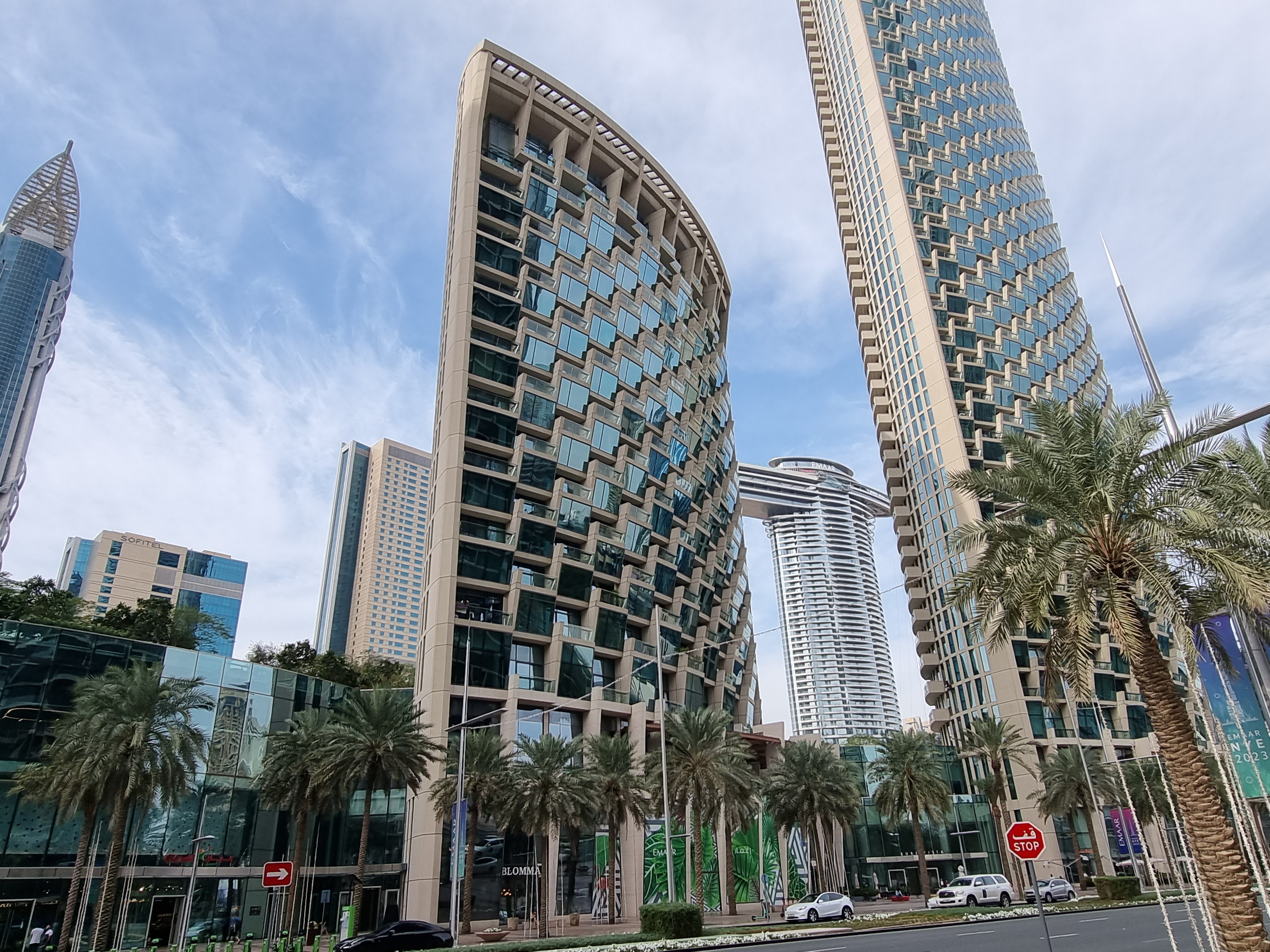 Burj Vista Tower 2