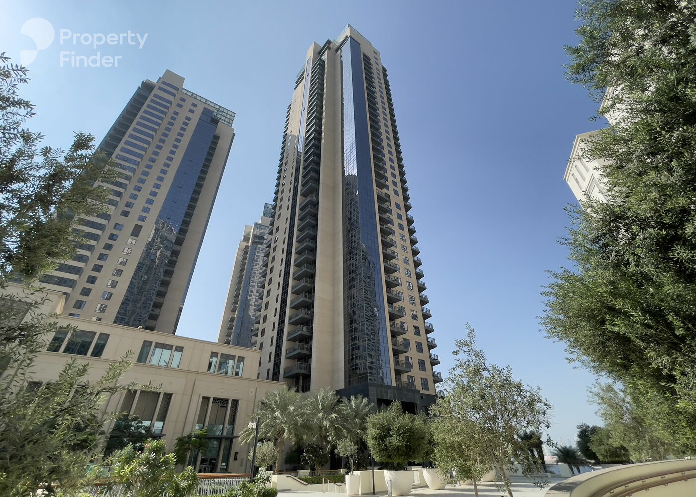 Gallery mosaic item small first