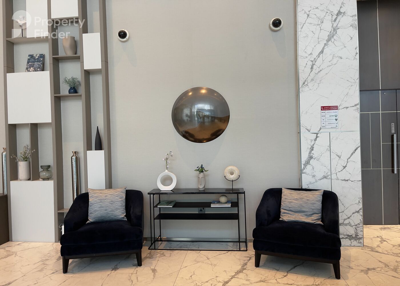 Gallery mosaic item small first