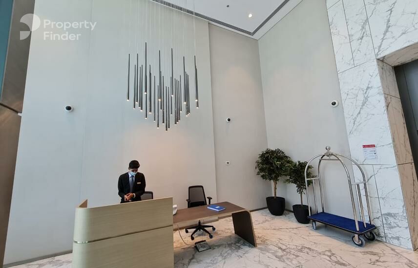 Gallery mosaic item small first