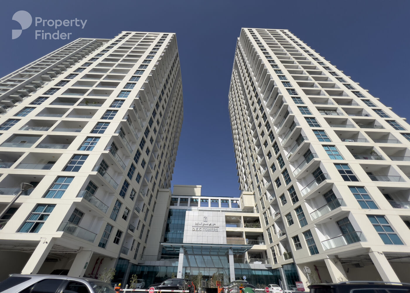 Gallery mosaic item small first