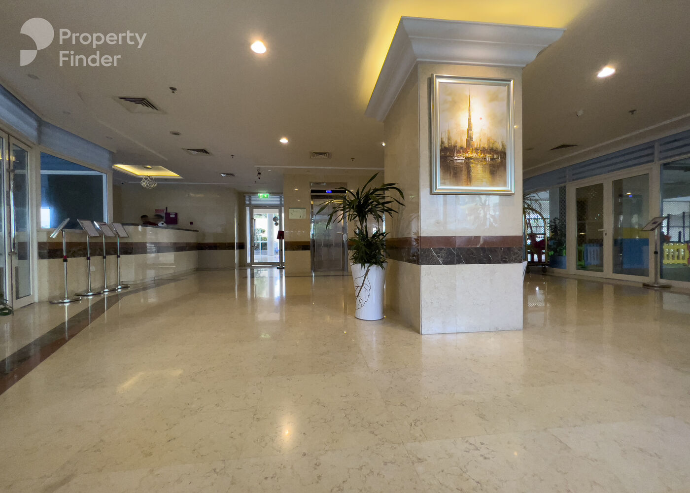 Gallery mosaic item small first