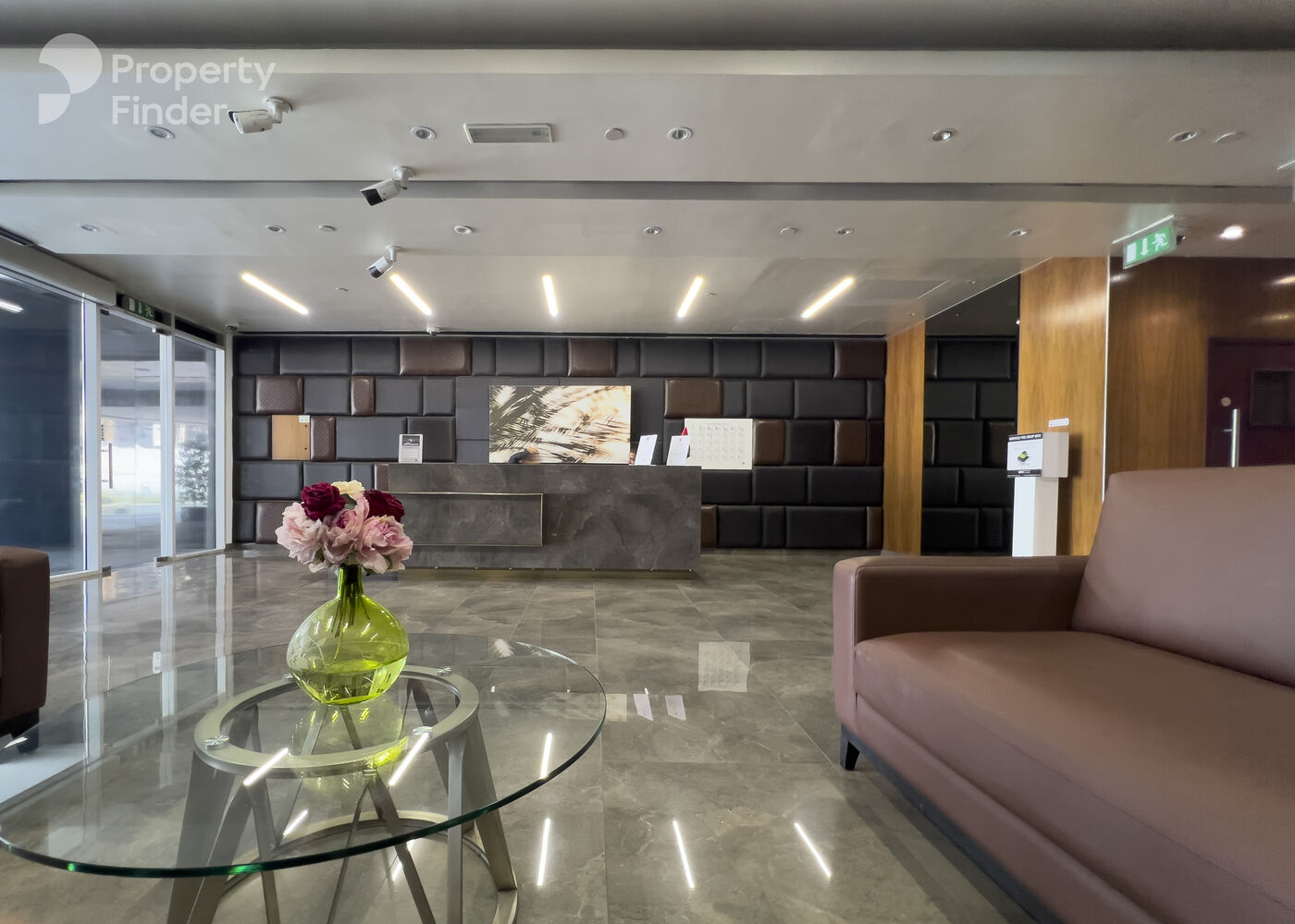 Gallery mosaic item small first