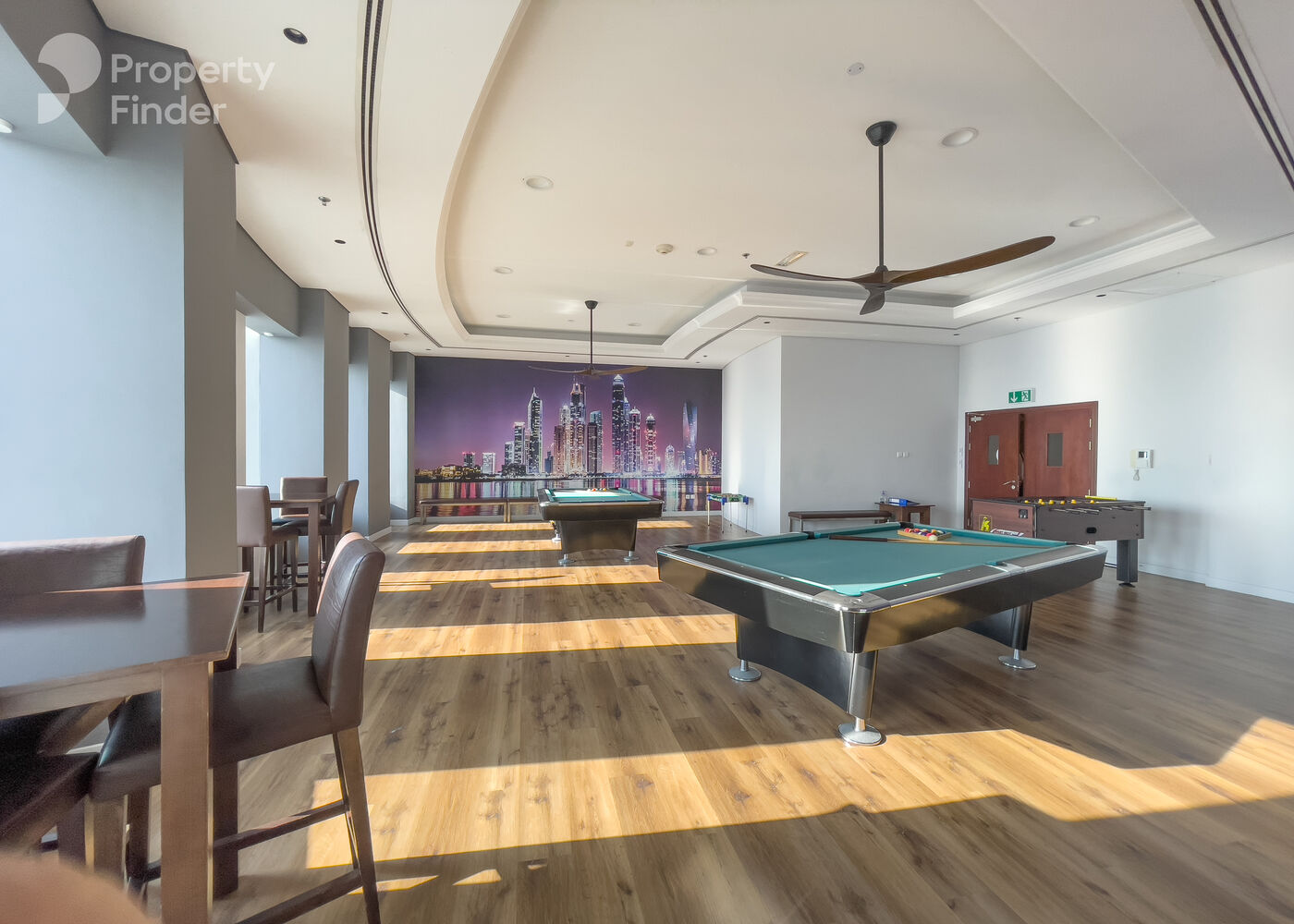 Gallery mosaic item small first