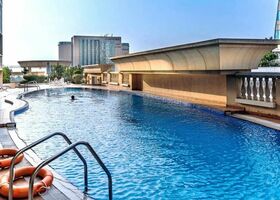 Image for Adults Swimming Pool in Marina Crown