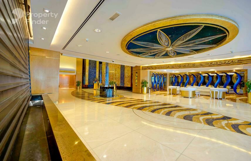 Gallery mosaic item small first