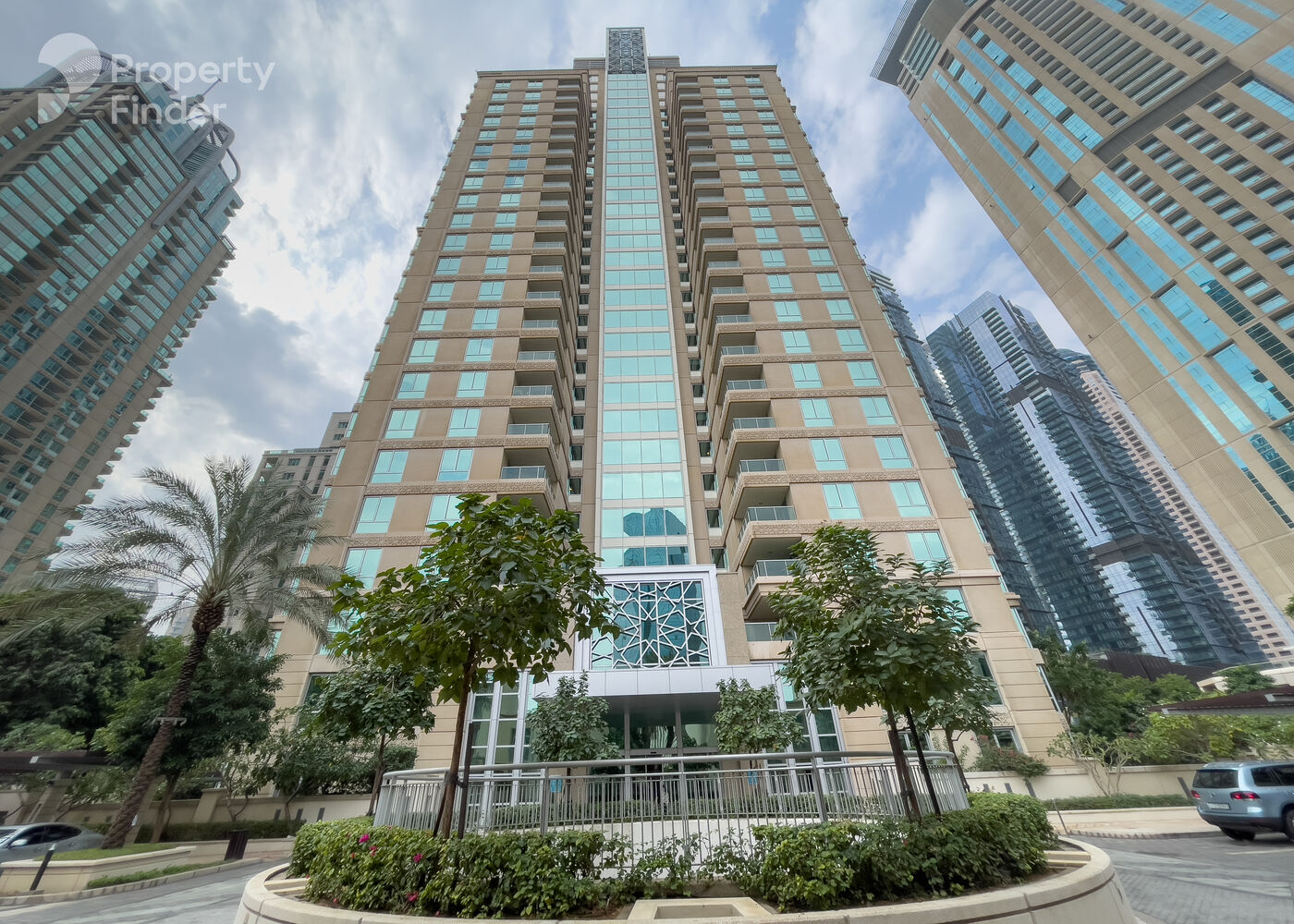 Gallery mosaic item small first