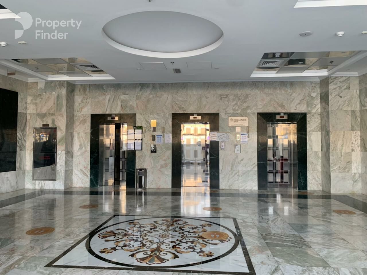 Gallery mosaic item large