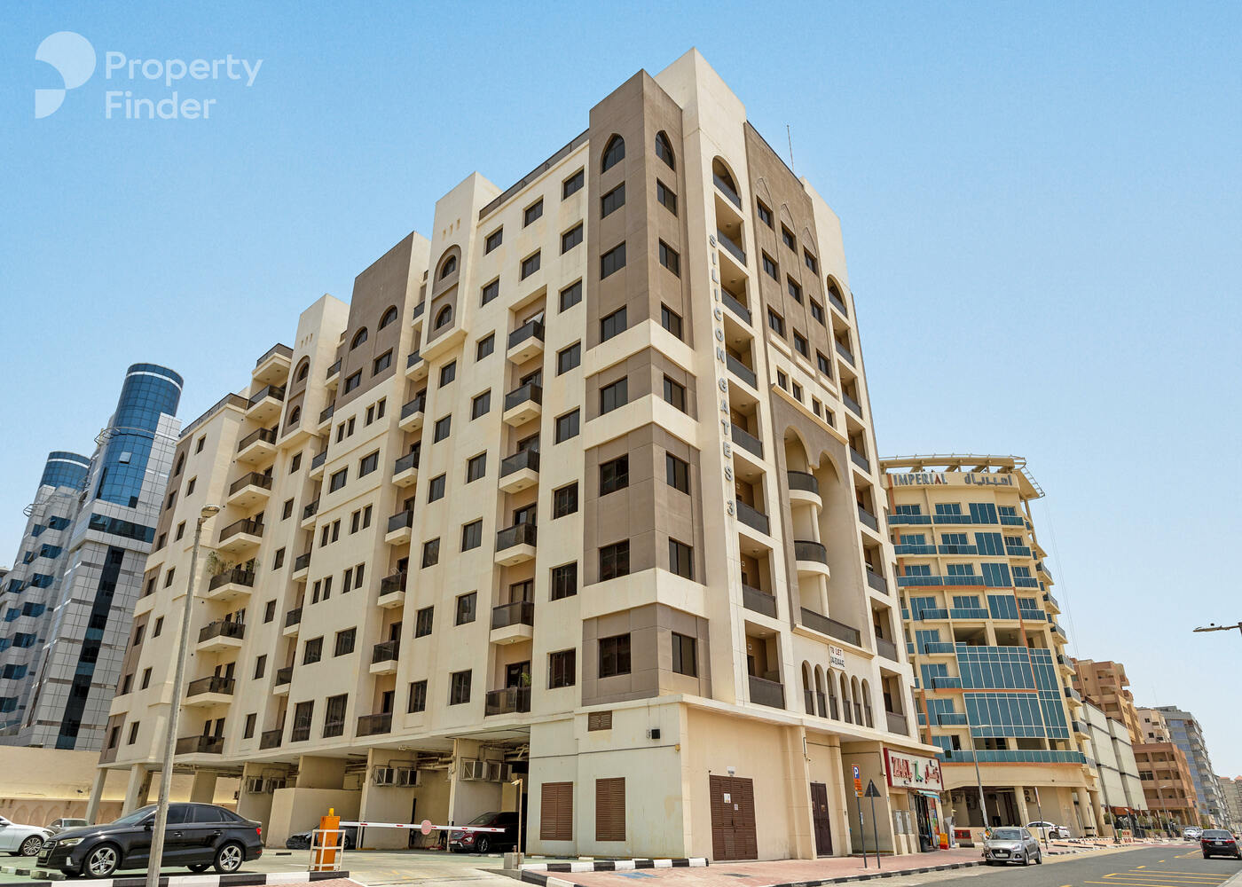 Gallery mosaic item small first