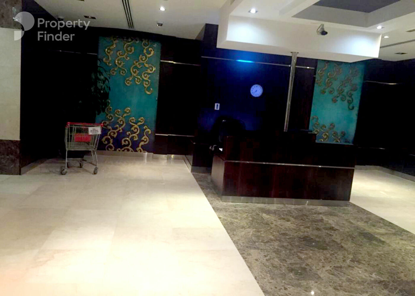 Gallery mosaic item small first