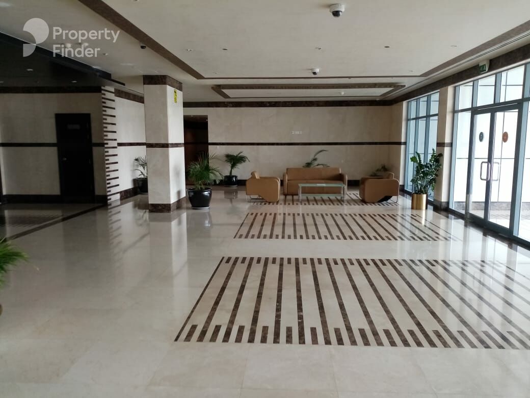 Gallery mosaic item small first