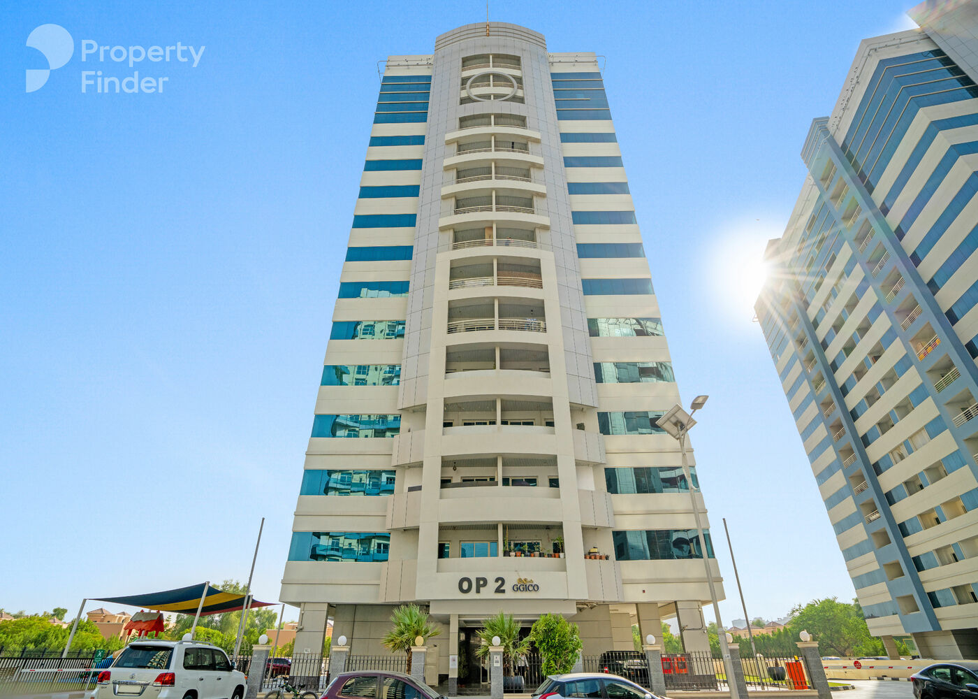 Gallery mosaic item small first