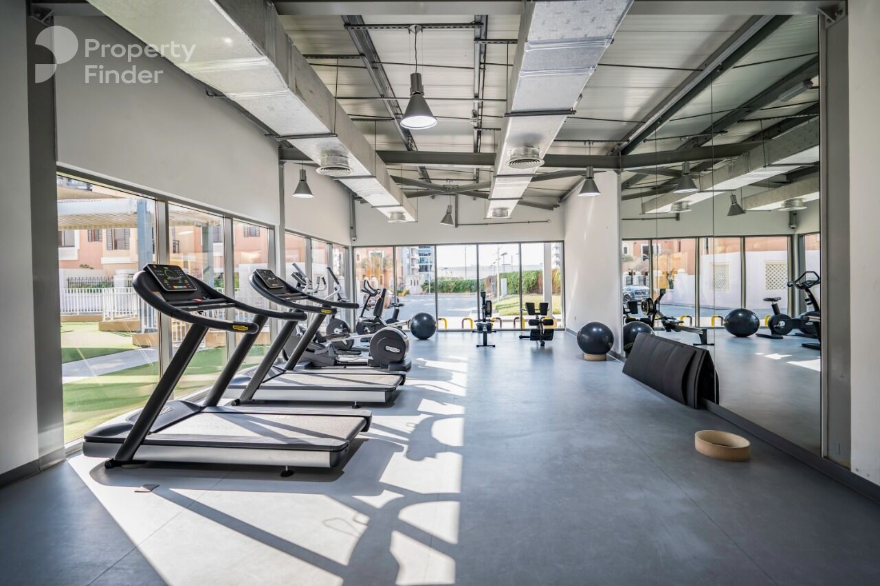 Gallery mosaic item small first