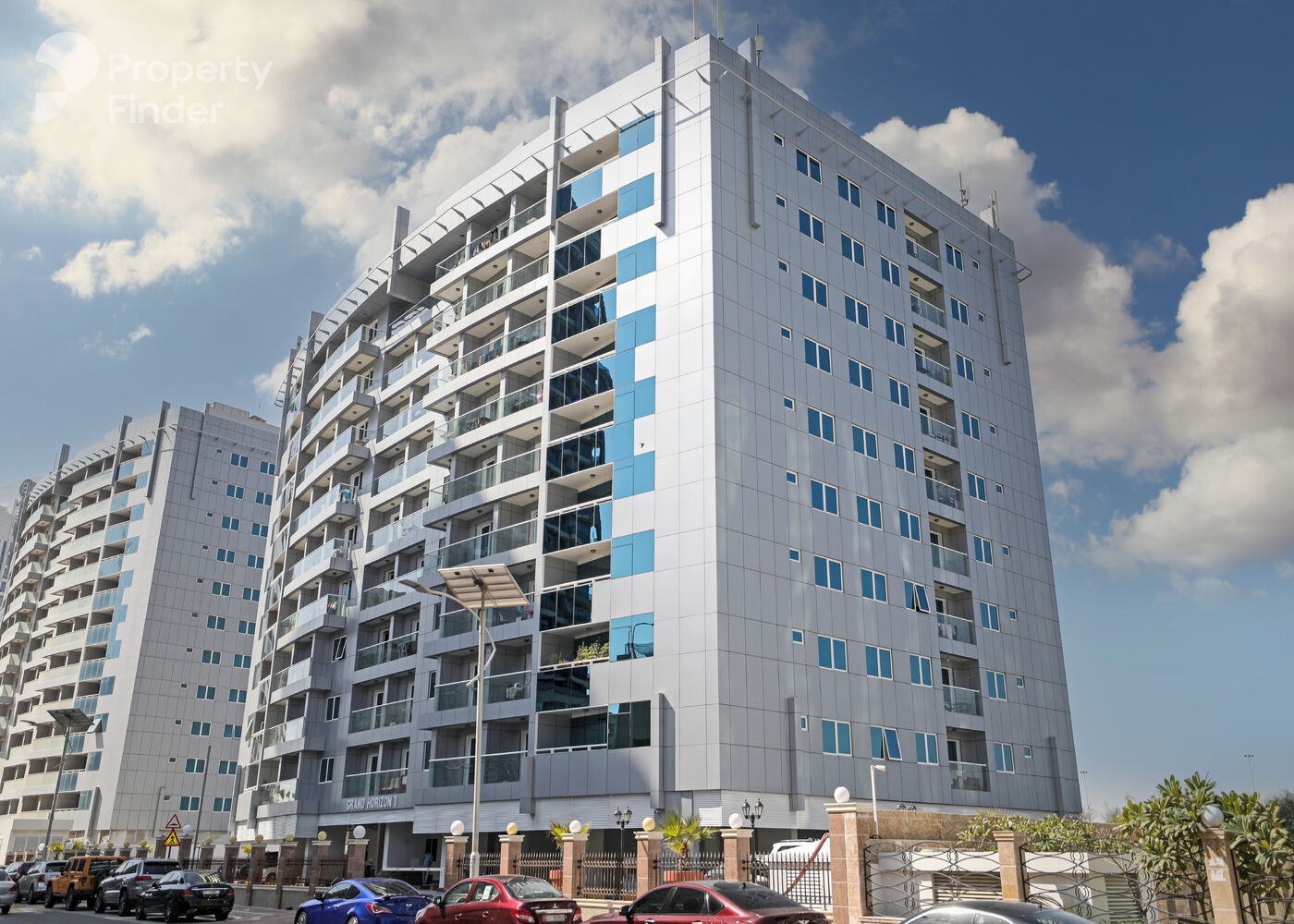 Gallery mosaic item small first