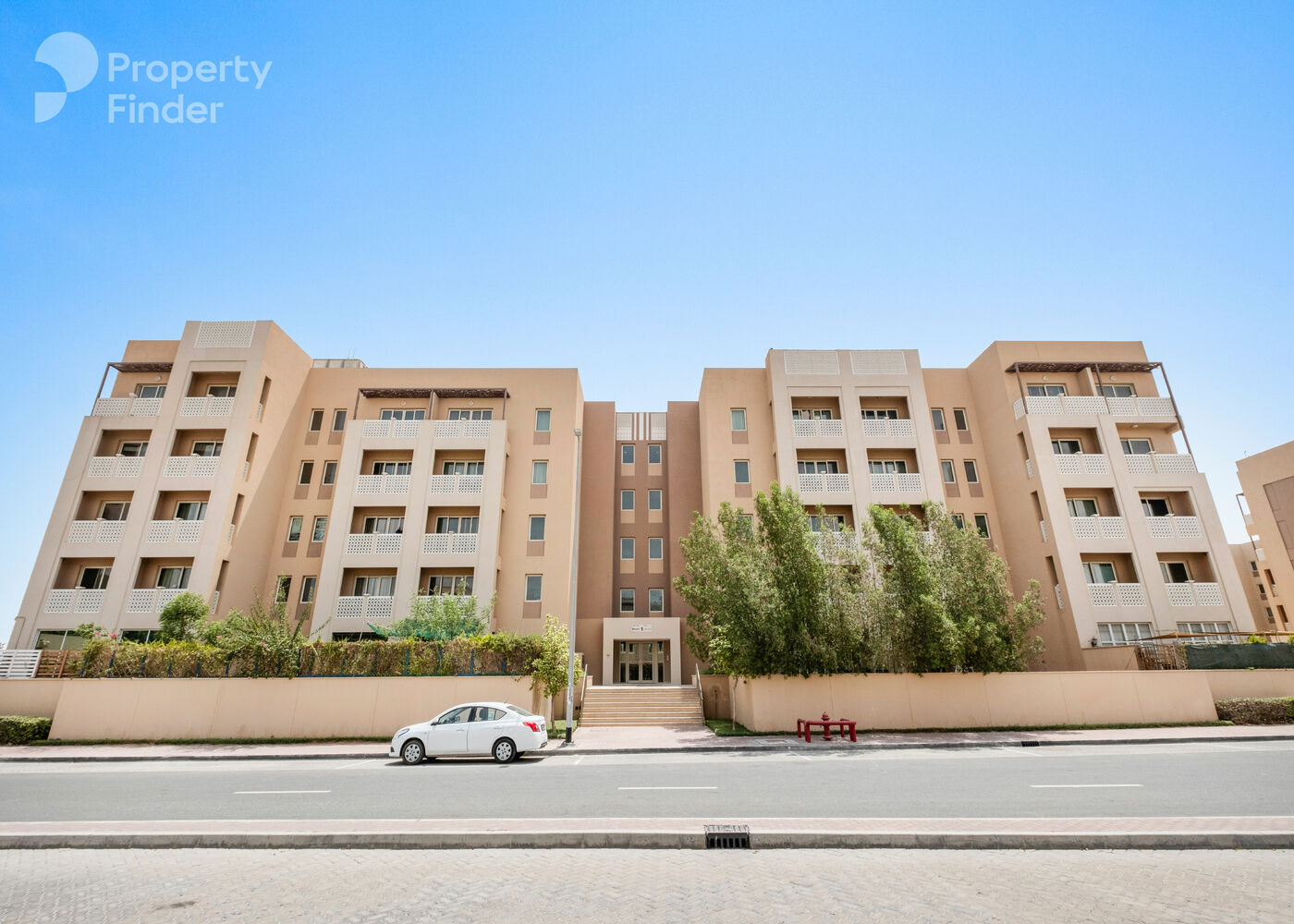 Gallery mosaic item small first