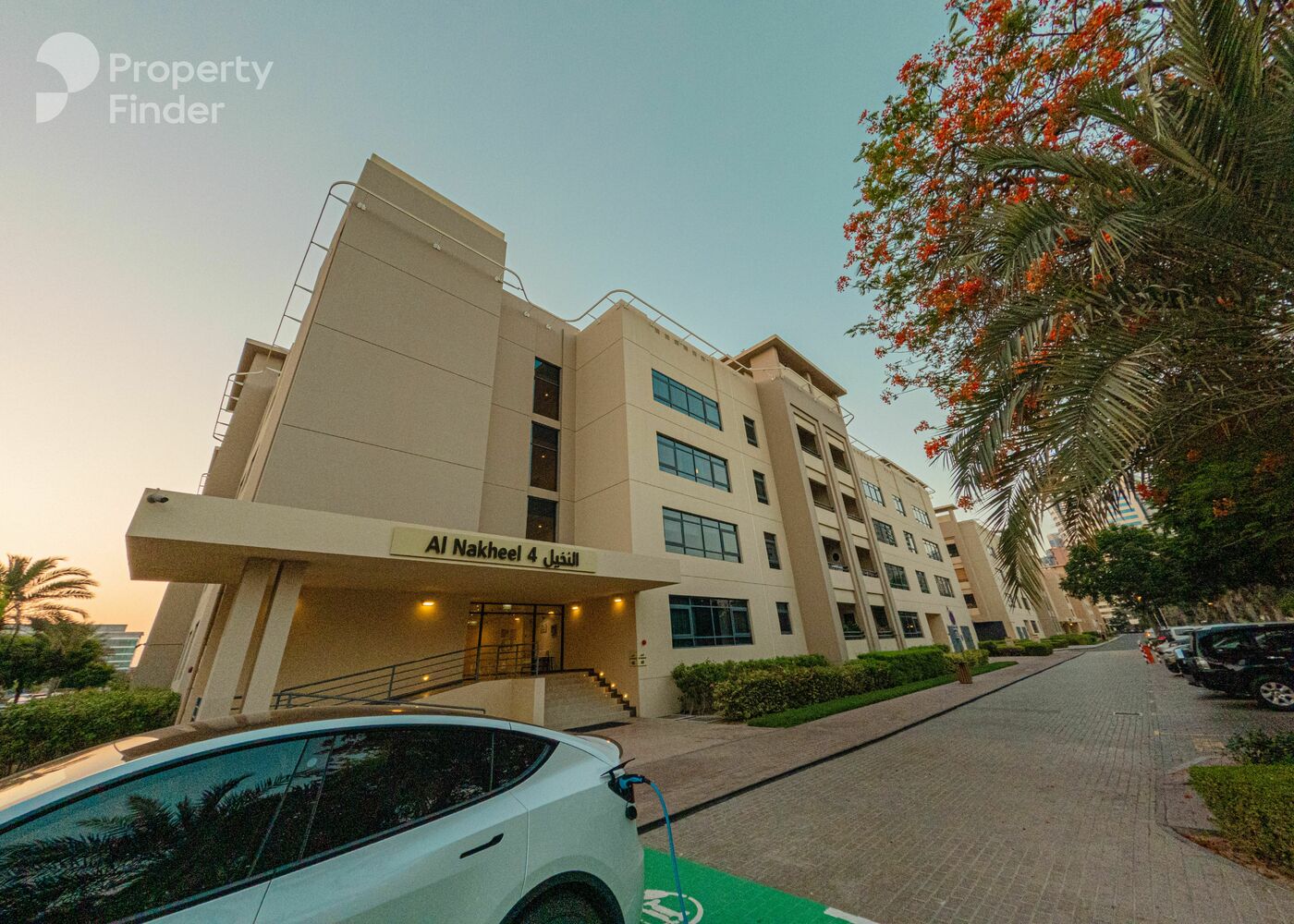 Gallery mosaic item small first