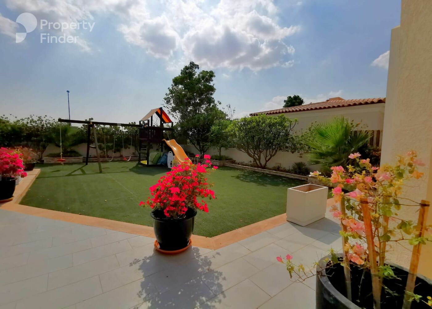 Gallery mosaic item large