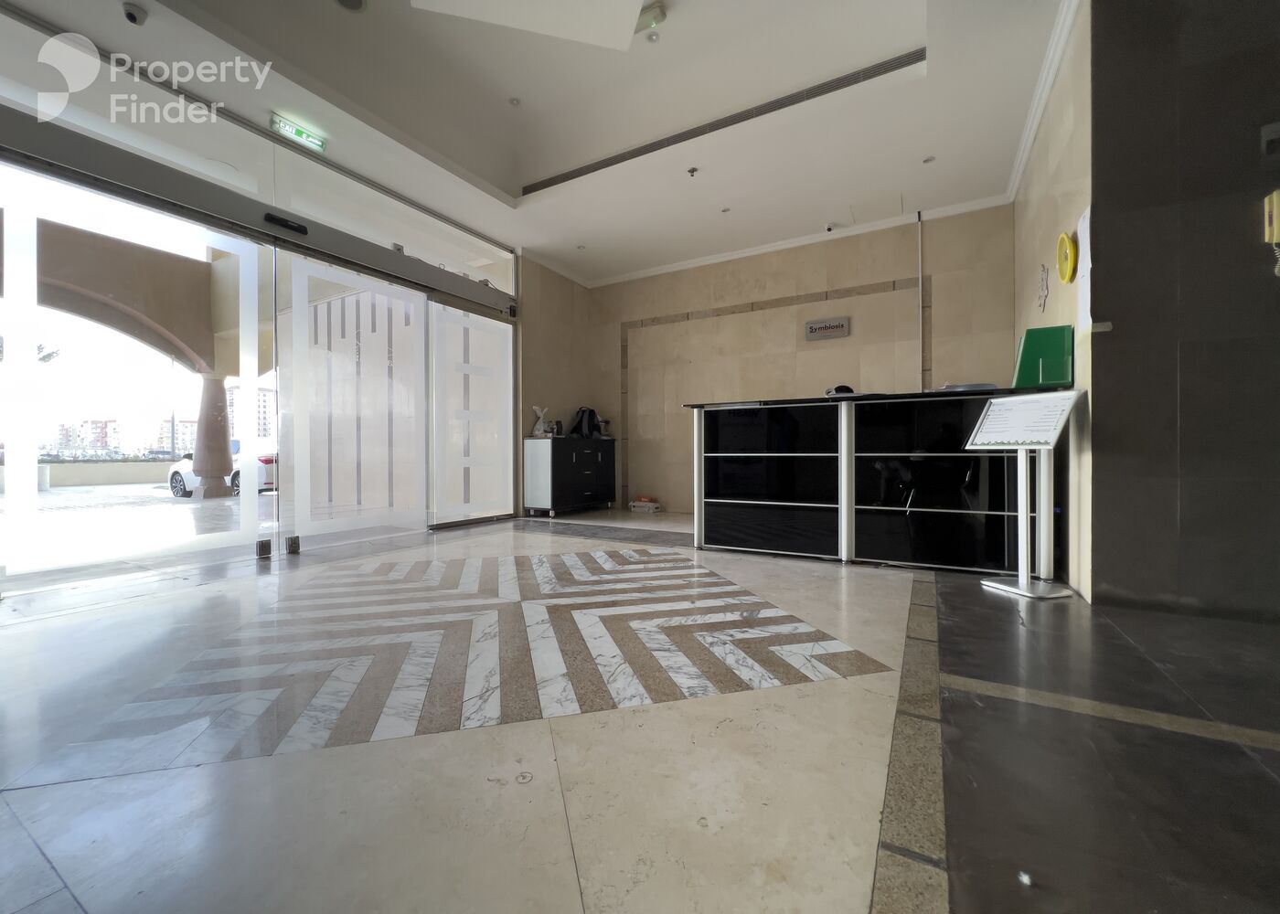 Gallery mosaic item small first