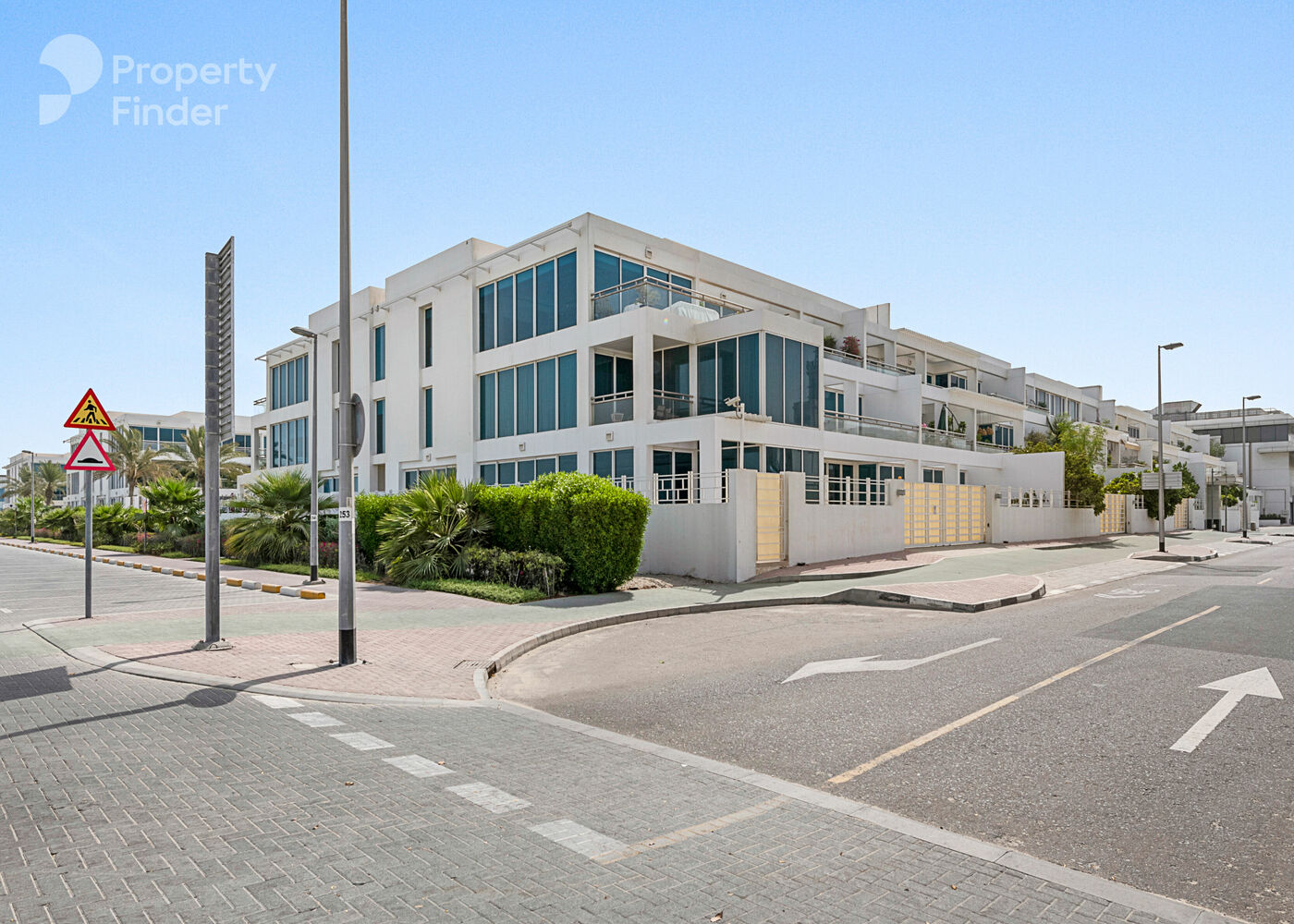 Gallery mosaic item large