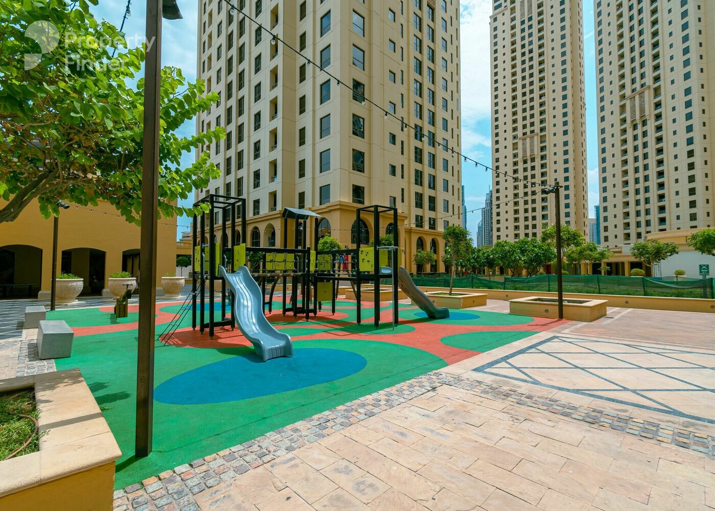 Gallery mosaic item small first