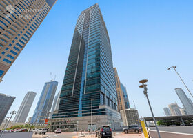 صورة لـ التصميم الخارجي للمبنى في برج الريف