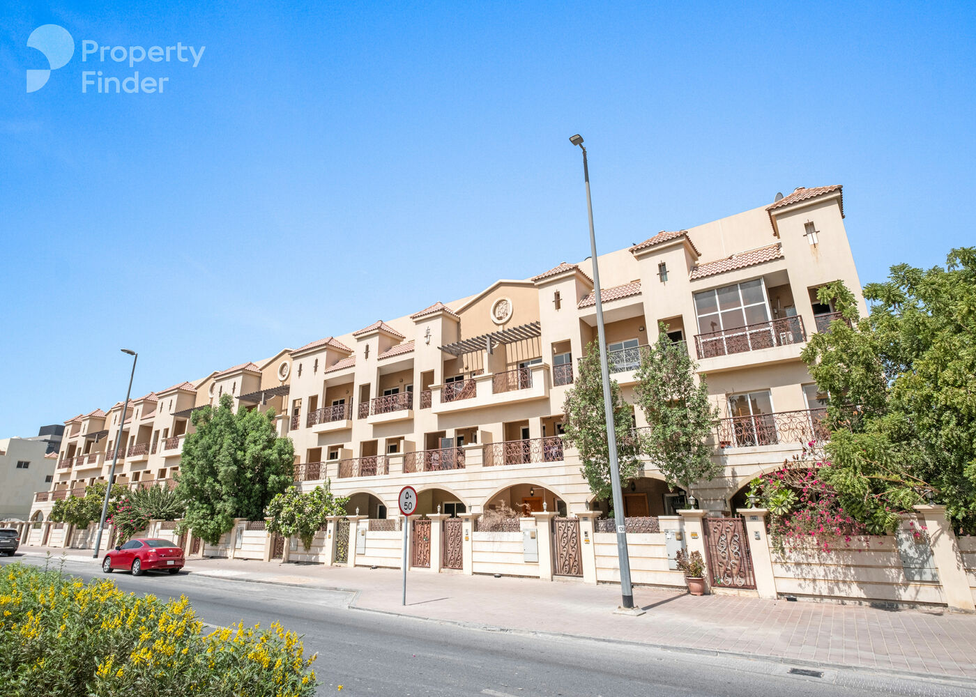 Gallery mosaic item small first