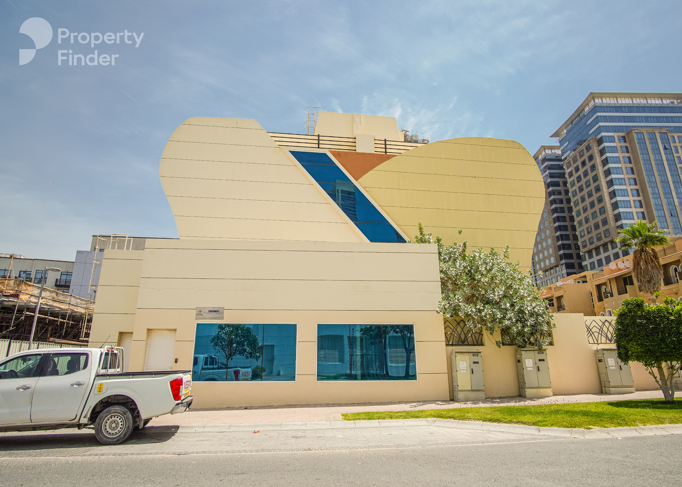 Gallery mosaic item small first