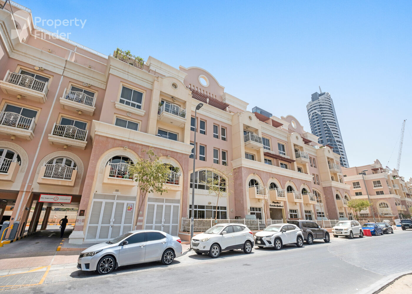 Gallery mosaic item small first