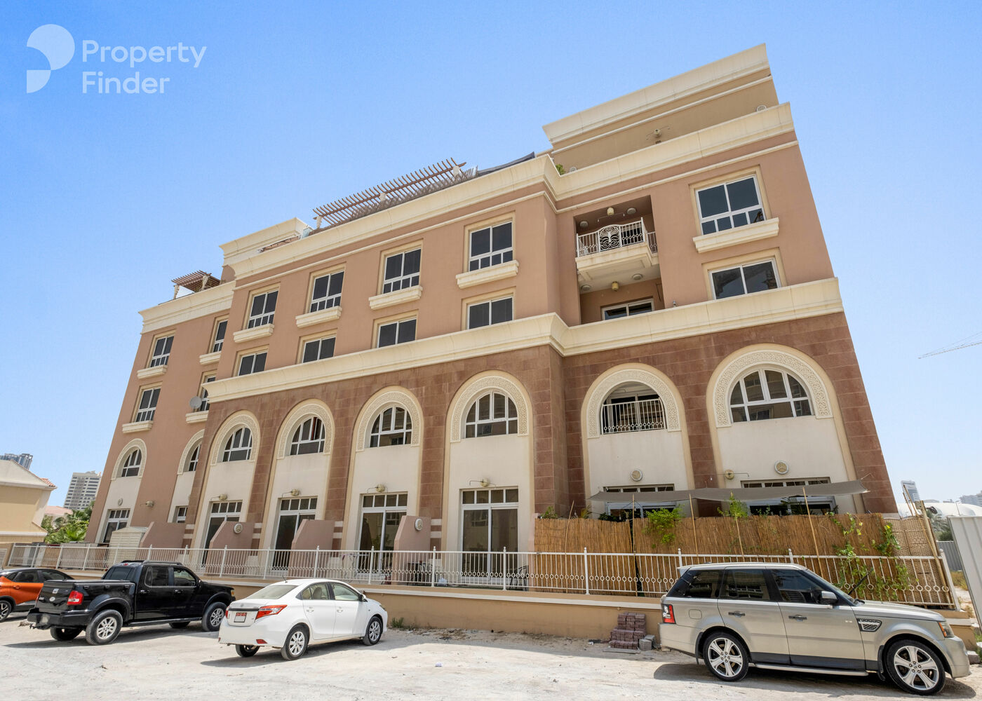 Gallery mosaic item small first