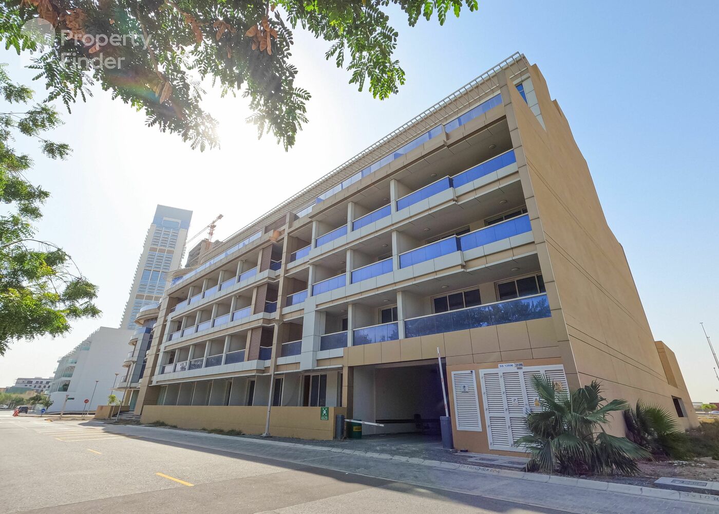 Gallery mosaic item small first